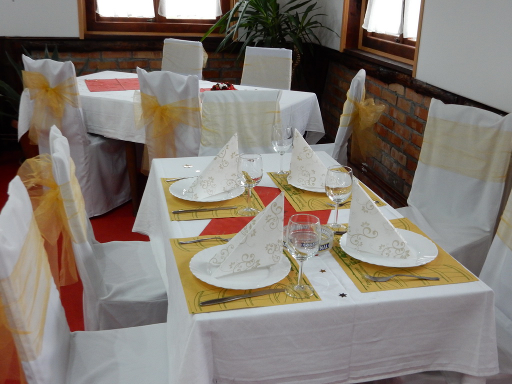 "Panorama" Lomnica - Etno restoran sa prenoćištem